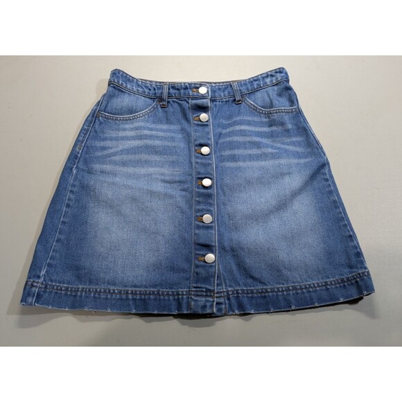 H&M Dresses & Skirts - H&M Women's Blue Denim Mini Skirt Button Front Raw Hem Size 8 Casual Cowgirl